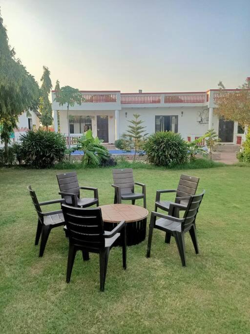 Achal Farm जंगल में मंगल Villa Gurgaon Dış mekan fotoğraf